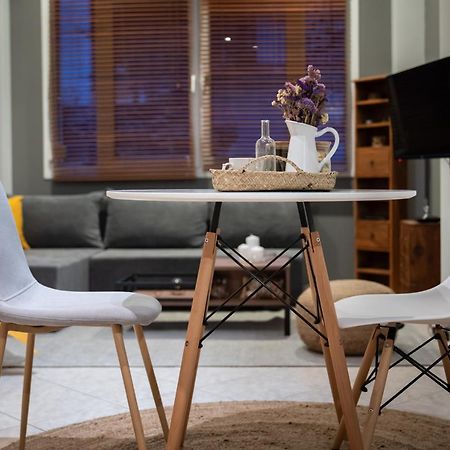 Veleja Apartment Ioannina Bagian luar foto